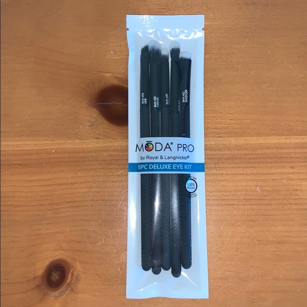 Vegan Eye Makeup Application Brushes